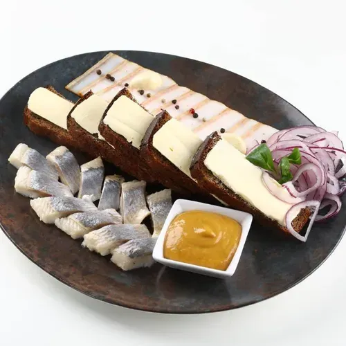 Rasfatarea barbatilor 